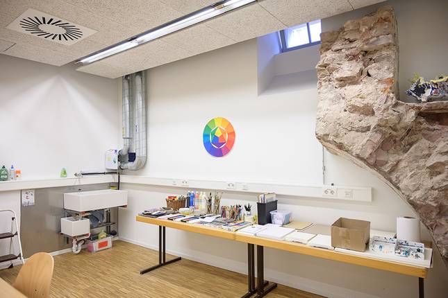 Quelle: ©-www.keskin-arts.com Ein Kursraum im Bildungszentrum Heidelberg
