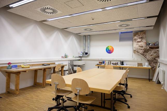 Quelle: ©-www.keskin-arts.com Ein Kursraum im Bildungszentrum Heidelberg