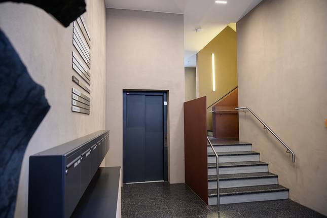 Quelle: ©-www.keskin-arts.com Treppenhaus im Haus der Begegnung Heidelberg
