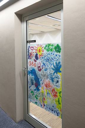 Quelle: ©-www.keskin-arts.com Kunstwerk im Bildungszentrum Heidelberg